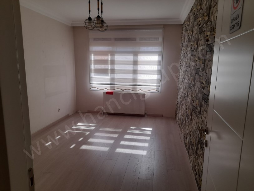 İHLAS MARMARA EVLERİNDE FUL YAPILI SATILIK 3+1 DAİRE