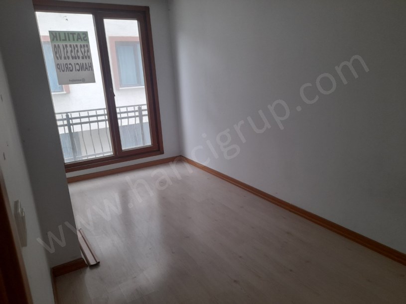 YAKUPLUDA GENİŞ SATILIK 2+1 DAİRE