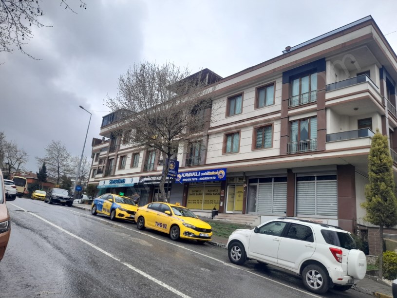 KAVAKLI MERKEZDE SİTE İÇERİSİNDE GENİŞ DUBLEKS SATILIK DAİRE 