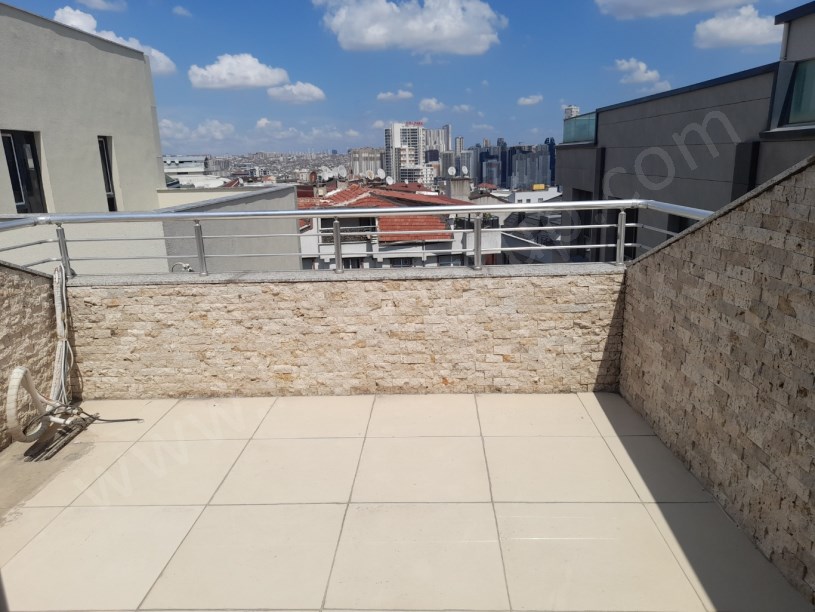 METROBÜSE YAKIN KİRALIK DUBLEKS 2+1 İŞYERİ OFİS