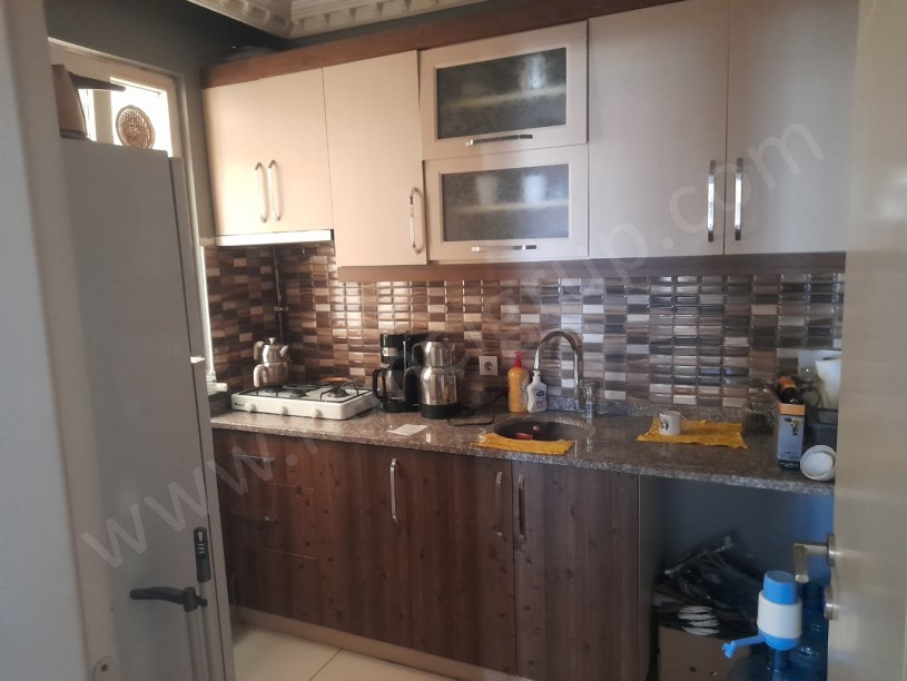 METROBÜSE YAKIN KİRALIK DUBLEKS 2+1 İŞYERİ OFİS
