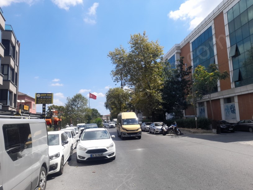 METROBÜSE YAKIN KİRALIK DUBLEKS 2+1 İŞYERİ OFİS