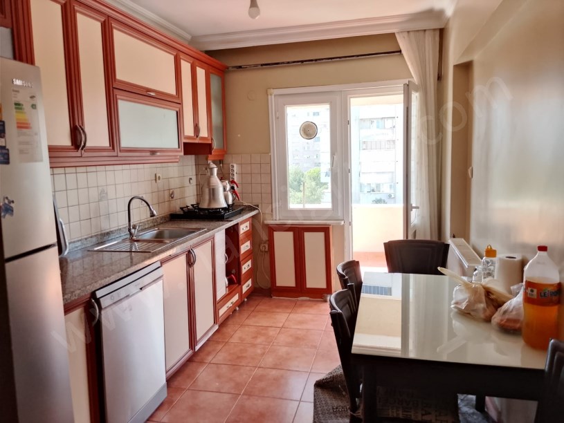 BEYLİKDÜZÜ GELİŞİM SİTESİNDE GÜNEY CEPHE SATILIK 3+1 DAİRE