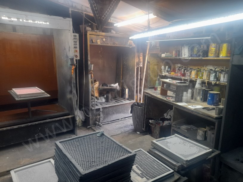 YENİKAPI DA SATILIK KOMPLE BİNA VE ARSASI