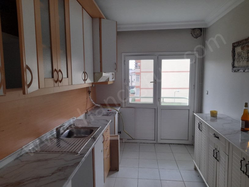 İHLAS MARMARA EVLERİNDE KİRALIK 3+1 DAİRE
