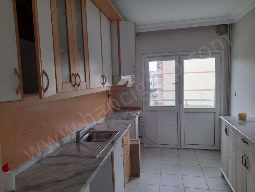 İHLAS MARMARA EVLERİNDE KİRALIK 3+1 DAİRE