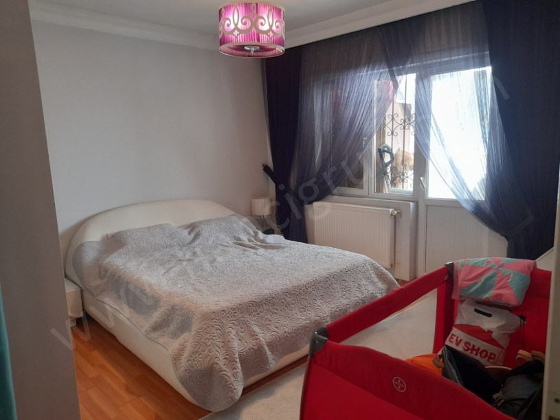 BEYLİKDÜZÜ KARDELEN SİTESİNDE SATILIK 3+1 DAİRE