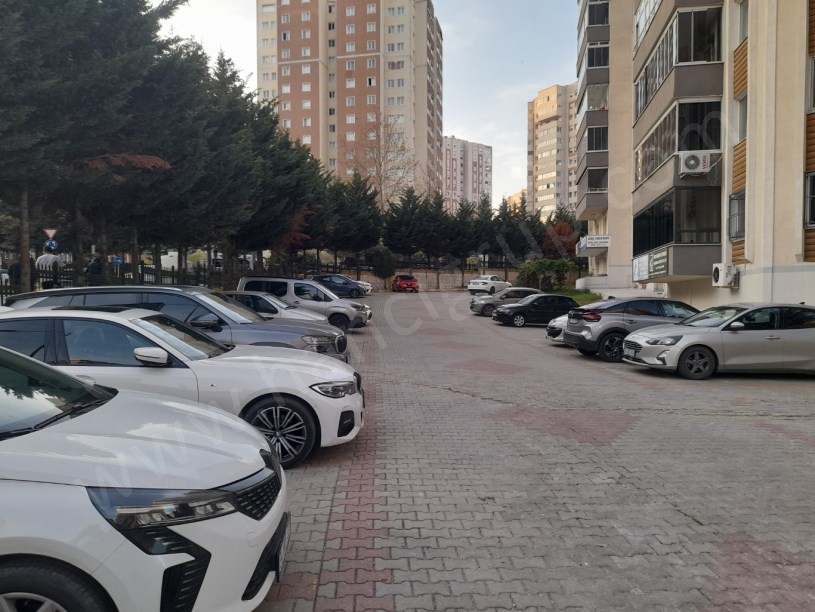 ADNAN KAHVECİ MAHALLESİNDE SATILIK 3+1 DAİRE