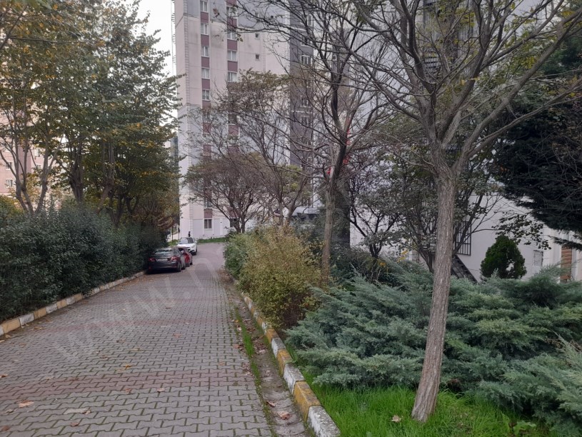 ADNAN KAHVECİ MAHALLESİNDE SATILIK 3+1 DAİRE