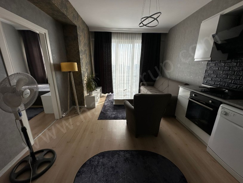ESENYURT METROBÜSE YAKIN KİRALIK EŞYALI 1+1 DAİRE