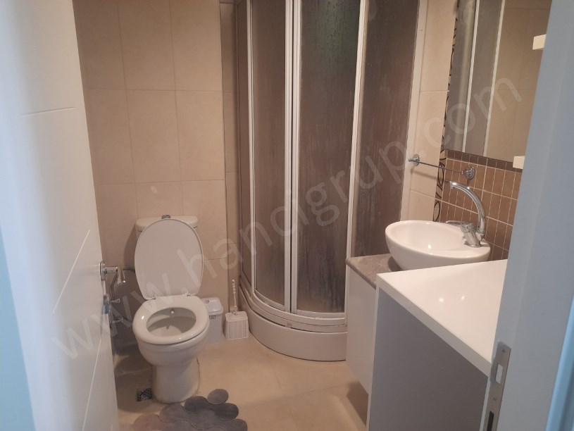 ESENYURT METROBÜSE YAKIN KİRALIK EŞYALI 1+1 DAİRE