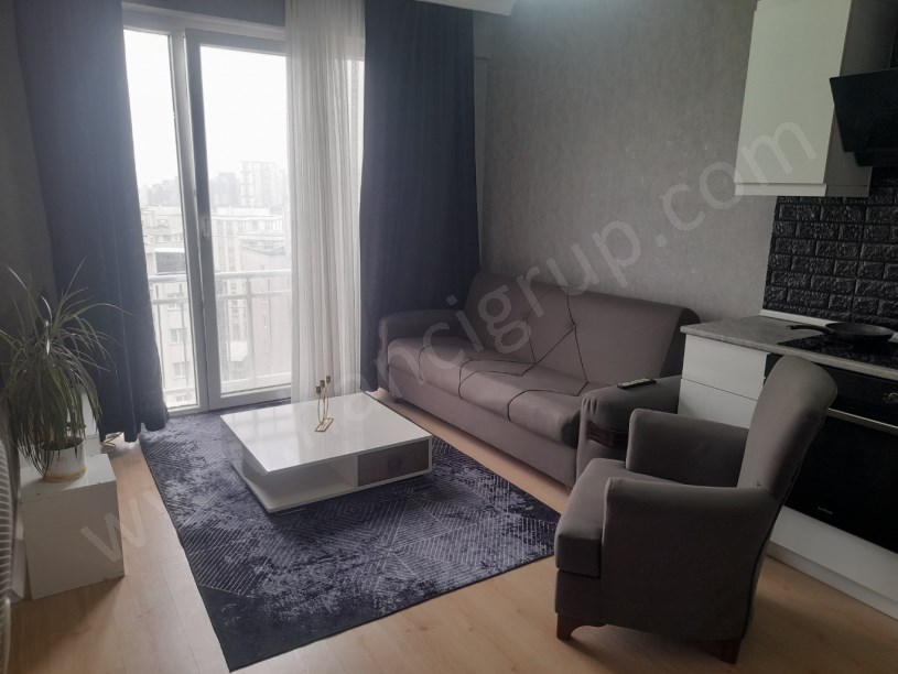 ESENYURT METROBÜSE YAKIN KİRALIK EŞYALI 1+1 DAİRE