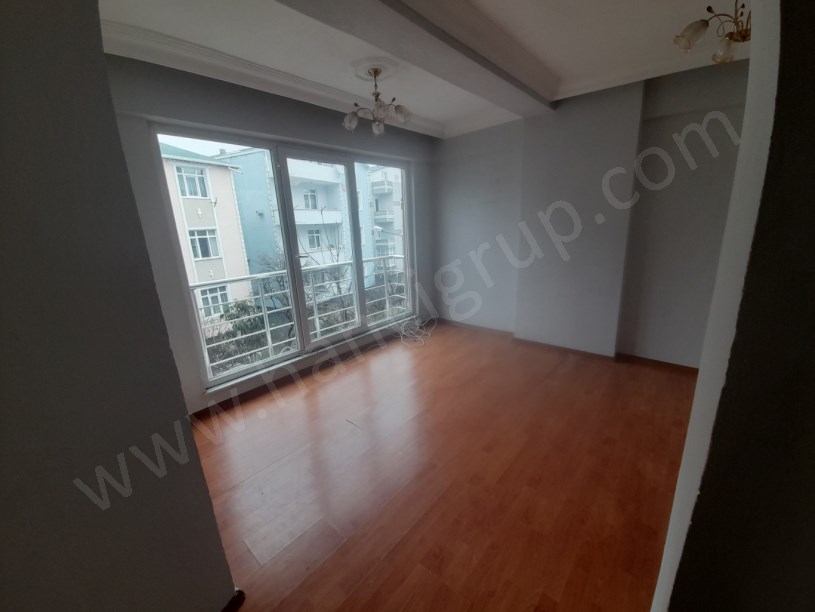 BÜYÜKÇEKMECE TEPECİK ULUS MAH. KİRALIK 2+1 DAİRE