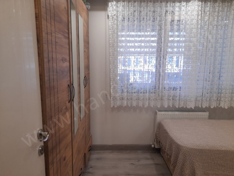 EKİNOBA MAHALLESİNDE E 5 KARAYOLUNA YAKIN KONUMDA SATILIK 2+1 DAİRE