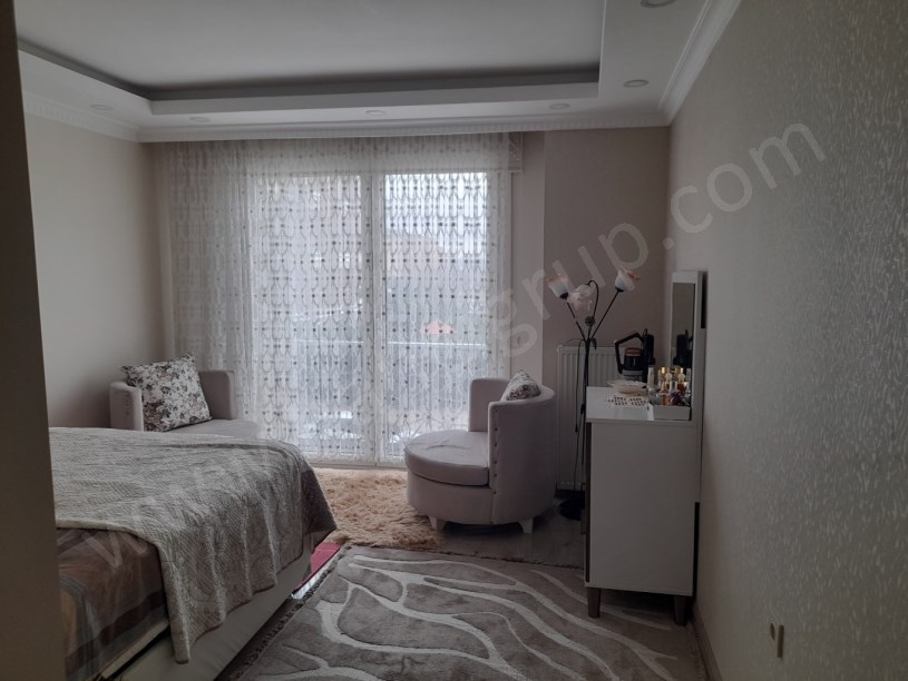 EKİNOBA MAHALLESİNDE E 5 KARAYOLUNA YAKIN KONUMDA SATILIK 2+1 DAİRE