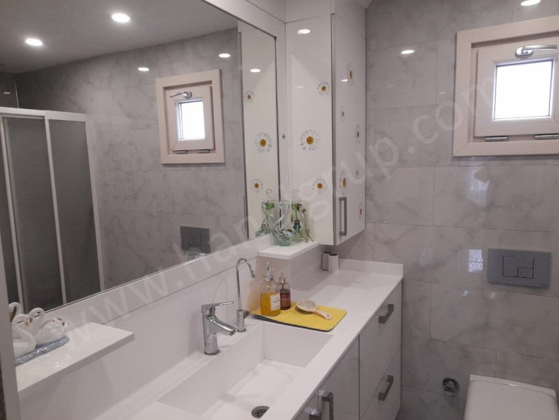 EKİNOBA MAHALLESİNDE E 5 KARAYOLUNA YAKIN KONUMDA SATILIK 2+1 DAİRE