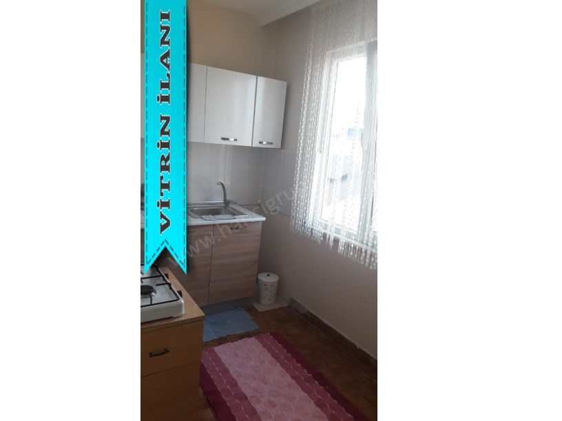 TEKİRDAĞ SÜLEYMANPAŞA KUMBAĞ DA MÜSTAKİL SATILIK ARSA VE  3 KATLI BİNA