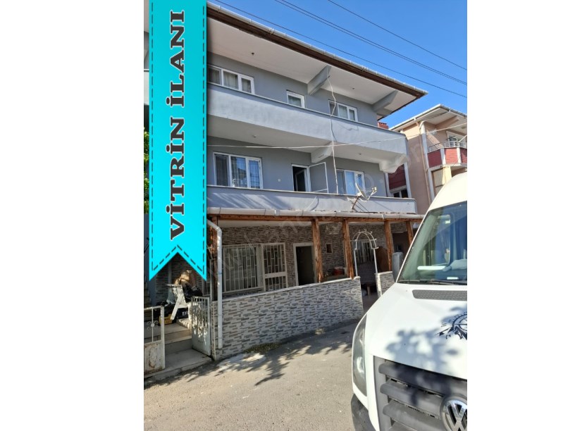 TEKİRDAĞ SÜLEYMANPAŞA KUMBAĞ DA MÜSTAKİL SATILIK ARSA VE  3 KATLI BİNA