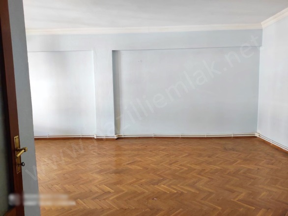 Yeni Mah. Nazilli Satılık Daire |  3+1 Oda | 150M2 2.600.000Tl  Krediye Uygun  | 4. Kat | Doğalgaz(Kombi) | 1 Banyo | 3 Yatak Odası Resim-2