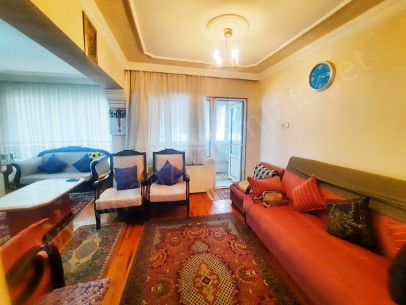 Turan Mah. Nazilli Satılık Daire |  5+2 Oda | 125M2 4.500.000Tl  Krediye Uygun  | 2. Kat | Doğalgaz(Kombi) | 2 Banyo | 5 Yatak Odası Resim-5