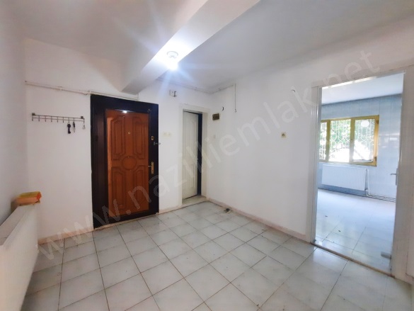 Akpınar Mah. Nazilli Kiralık Daire |  3+1 Oda |Aylık 14.000Tl | 1. Kat | Doğalgaz(Kombi) | 1 Banyo | 3 Yatak Odası Resim-3