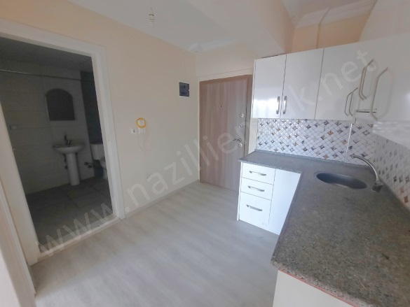 Karaçay Mah. Nazilli Satılık Daire |  1+1 Oda | 60M2 1.700.000Tl | 3. Kat | Klima | 1 Banyo | 1 Yatak Odası Resim-3