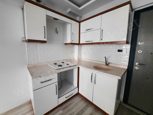 Şirinevler Mah. Nazilli Kiralık Daire |  1+1 Oda | 60M2 Aylık 15.000Tl | 2. Kat | Klima | 1 Banyo | 1 Yatak Odası Resim-4