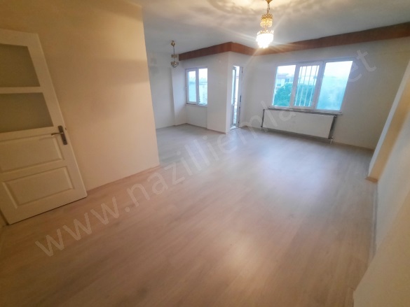 Yeni Mah. Nazilli Kiralık Daire |  3+1 Oda | 140M2 Aylık 20.000Tl | 5. Kat | Doğalgaz(Kombi) | 1 Banyo | 3 Yatak Odası Resim-5