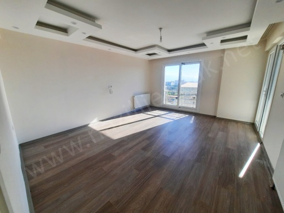 Dallıca Mah. Nazilli Satılık Daire |  3+1 Oda | 150M2 5.000.000Tl  Krediye Uygun  | 3. Kat | Doğalgaz(Kombi) | 2 Banyo | 3 Yatak Odası Resim-3
