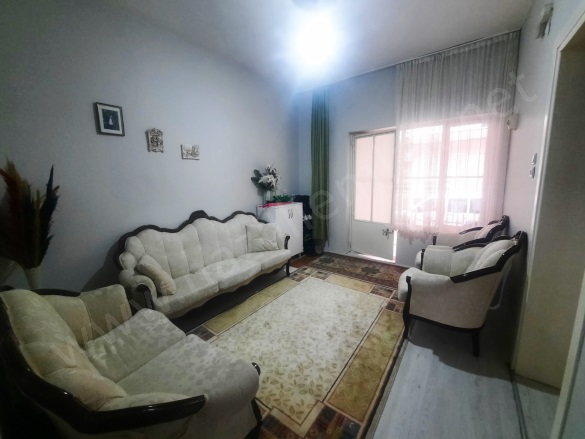 Turan Mah. Nazilli Satılık Bina |  4+2 Oda | 180M2 7.200.000Tl | Komple Bina | Doğalgaz(Kombi) | 2 Banyo | 4 Yatak Odası Resim-2