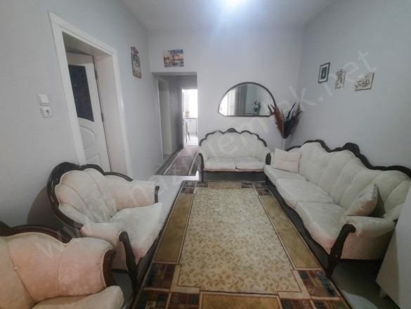 Turan Mah. Nazilli Satılık Bina |  4+2 Oda | 180M2 7.200.000Tl | Komple Bina | Doğalgaz(Kombi) | 2 Banyo | 4 Yatak Odası Resim-3