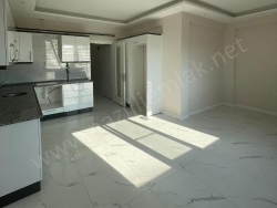 Nazilli Yeşil Mah. Satılık Daire 2+1 90 M2 | 1. Kat | Doğalgaz(Kombi) | 1 Banyo | 2 Yatak Odası