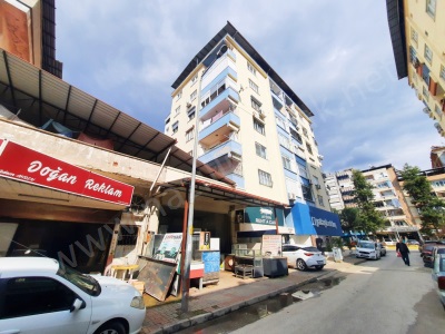 Karaçayda Asansörlü Doğalgazlı 4 Kat 3+1 Satılık Daire Nazilli Karaçay Mah