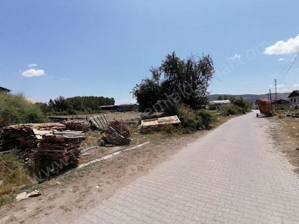 Pazar Mah. Turhal Satılık Parsel |  466M2 11.000Tl Resim-2