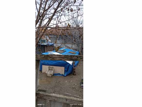 250 M2 Tek Katlı Bahçeli Ev Satılık Müstakil Tokat Turhal Yunus Emre Mah