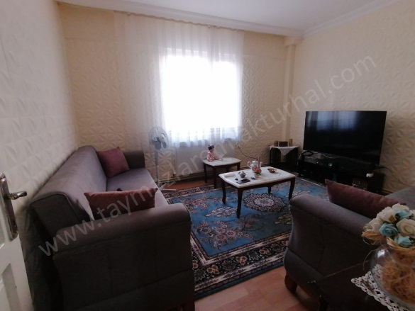 Cumhuriyet Mah. Turhal Satılık Daire |  90M2 1.650.000Tl | Kat Kaloriferi Resim-5