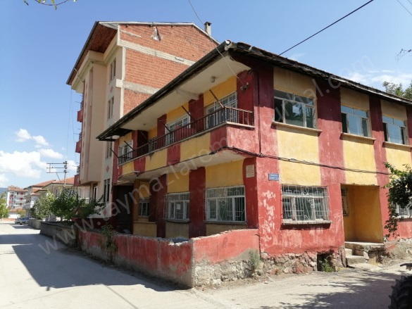 Yunus Emre Mah. Turhal Satılık Müstakil Ev |  201M2 1.600.000Tl | Soba Resim-3