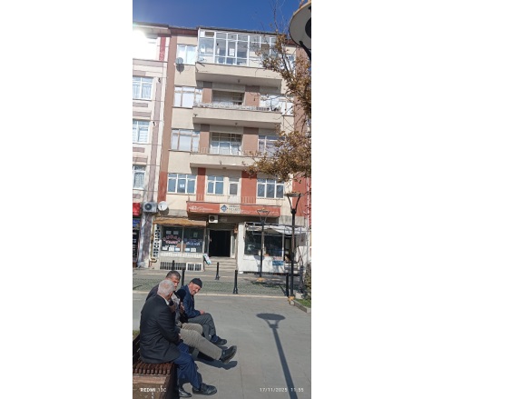 Yavuz Selim Mah. Turhal Kiralık Daire |  90M2 Aylık 9.000Tl | Doğalgaz(Kombi) Resim-2