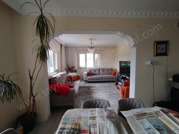 Boyacılar Mah. Turhal Kiralık Müstakil Ev |  130M2 Aylık 6.000Tl | 1. Kat | Doğalgaz(Kombi) | 1 Banyo | 3 Yatak Odası Resim-5