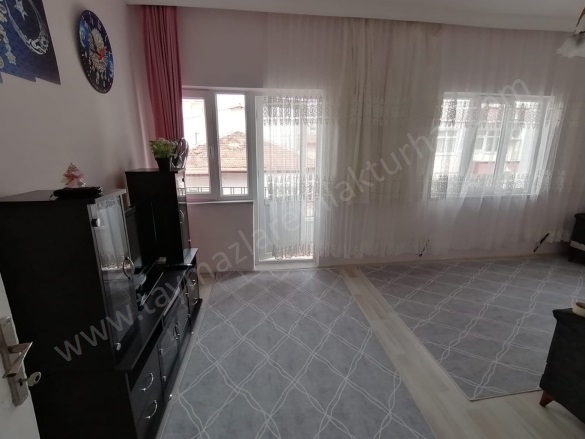 Cumhuriyet Mah. Turhal Satılık Daire |  130M2 2.850.000Tl | 2. Kat | Doğalgaz(Kombi) Resim-4