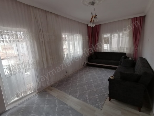 Cumhuriyet Mah. Turhal Satılık Daire |  130M2 2.850.000Tl | 2. Kat | Doğalgaz(Kombi) Resim-5