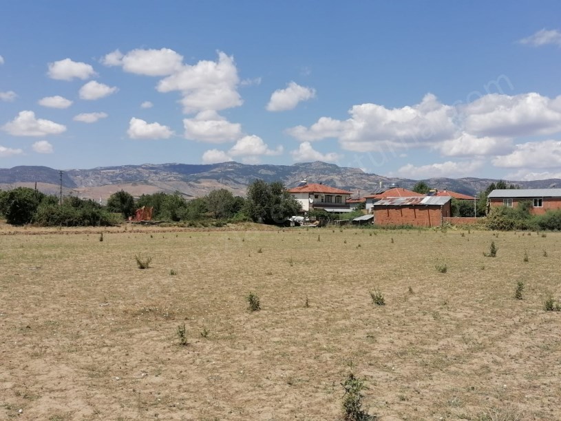 TİCARİ  SANAYİ ARSALAR  TAMAMI İNŞAAT ALANI ARSALAR SATILIIK