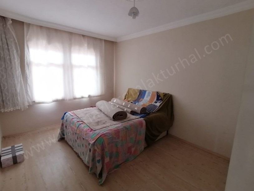 2 KATLI BAHÇELİ EV  278 M2  ARSA İLE BİRLİKTE SATILIK