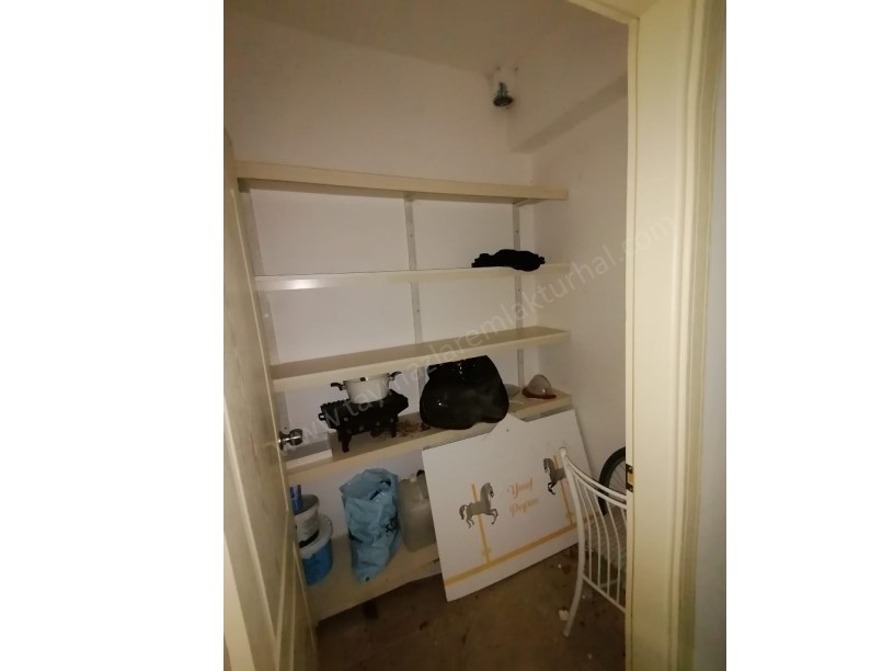 180 M2  DAİRE SATILIK