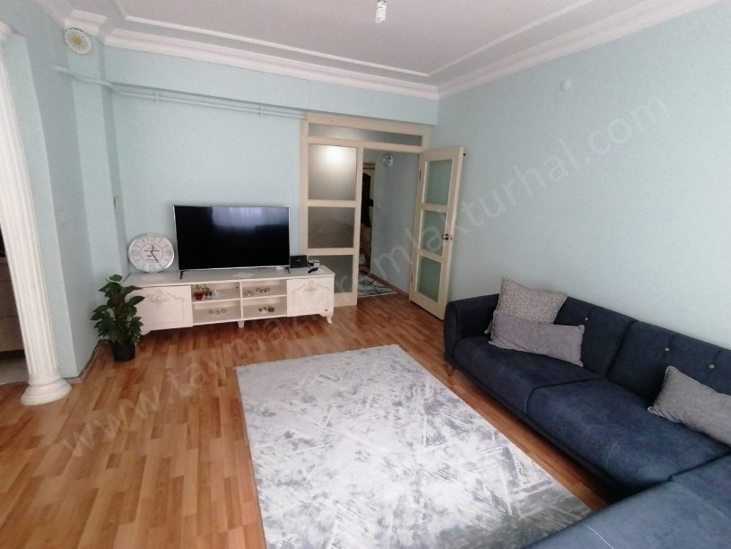 180 M2  DAİRE SATILIK