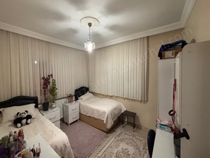 225 M2  FATİH  MAH. DOGALGAZLI BAHÇELİ EV