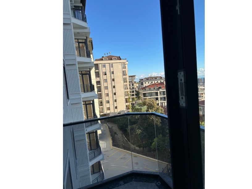 Beşiktaş Dikilitaşta Yeni Binada Kiralık Daire 