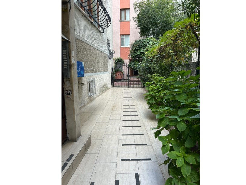 Ortaklar Caddesi Görüntü Sokakta Kiralık Daire 