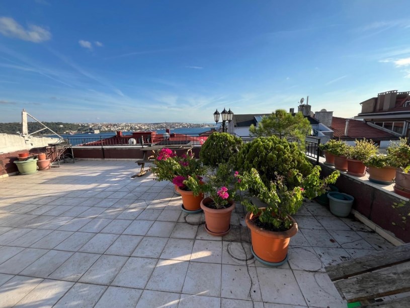 Beşiktaş Çırağanda Mobilyalı Kiralık Daire 