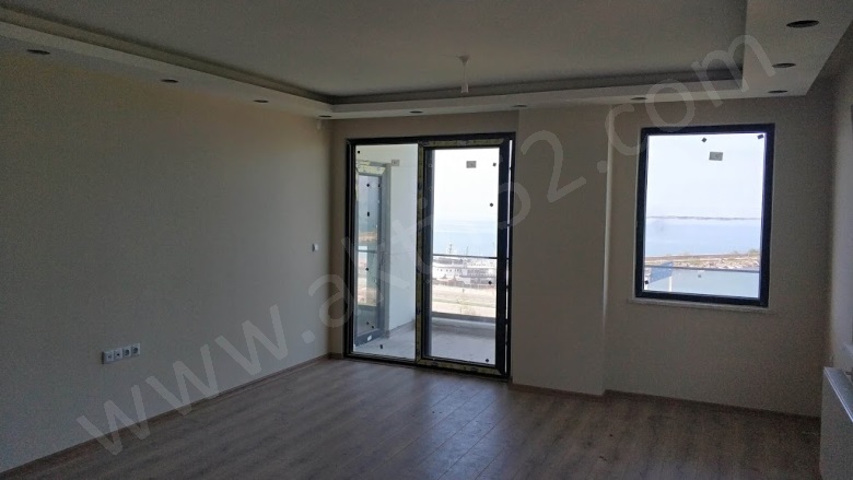Kumbaşı Mah. Altınordu Satılık Daire |  3+1 Oda | 147M2 4.250.000Tl  Krediye Uygun  | 3. Kat | Doğalgaz(Kombi) | 1 Banyo | 3 Yatak Odası Resim-3